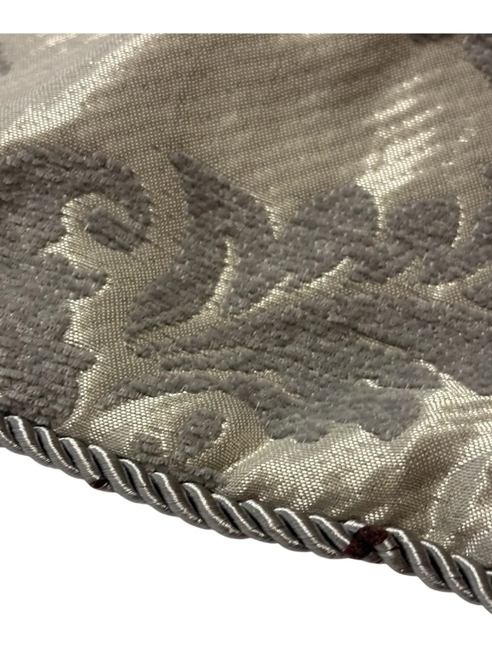 2 Nicole Miller Artelier Pillow Shams Tonal Floral Damask Jacquard Gray Cream